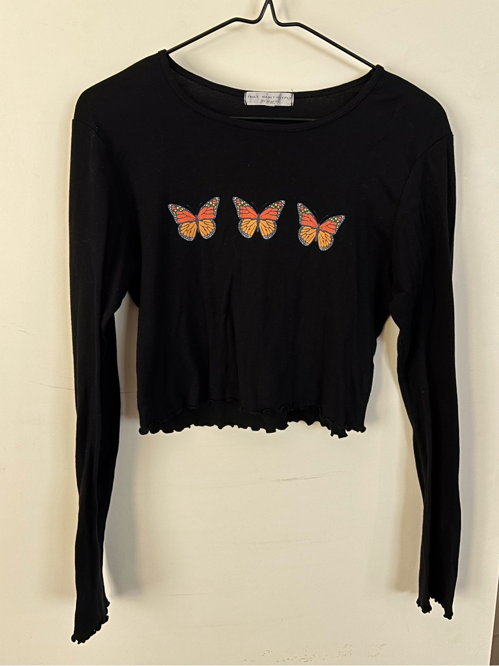 Butterfly Longsleeve Ribbed Top